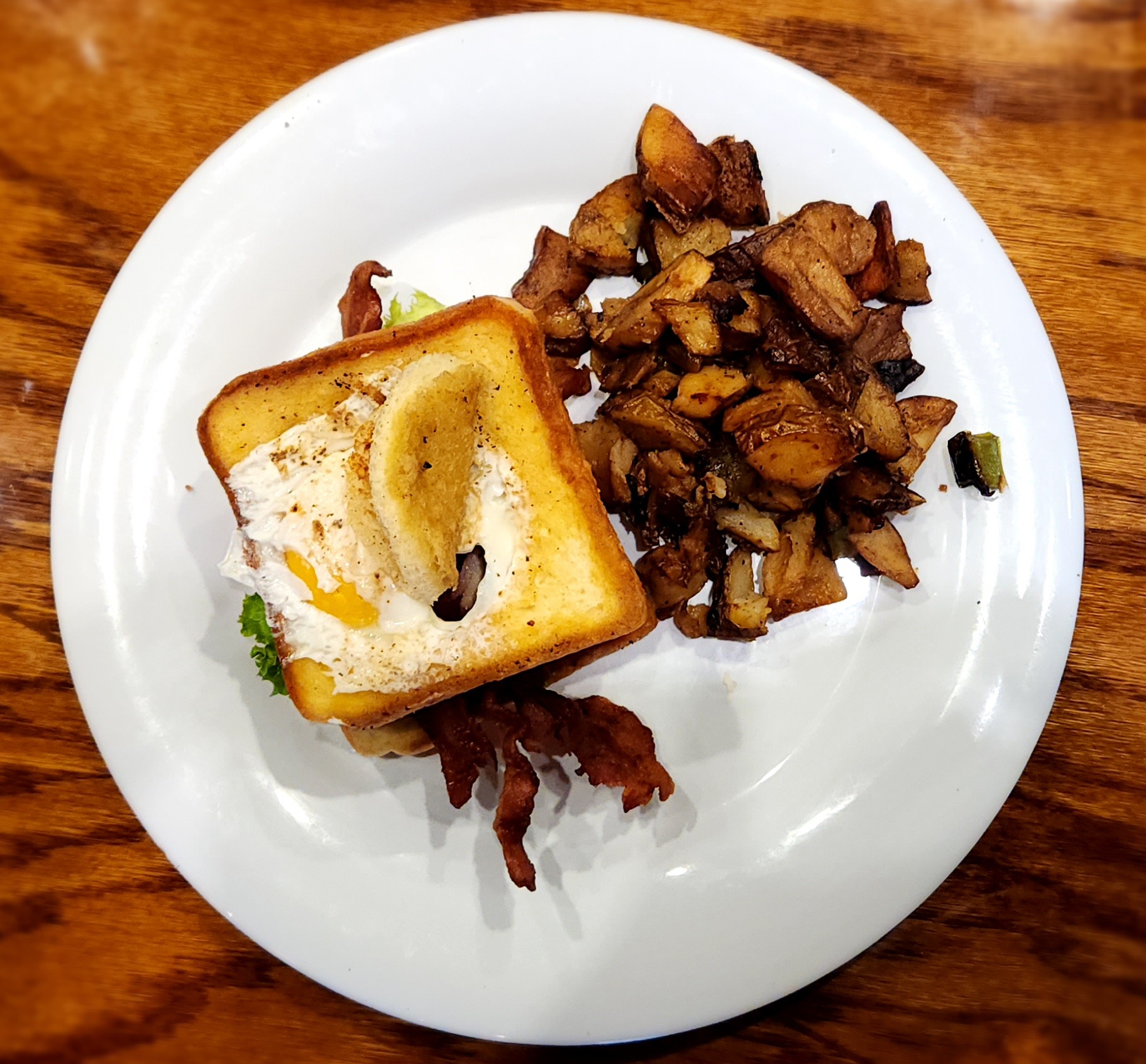 Enjoying Brunch in Culpeper Image