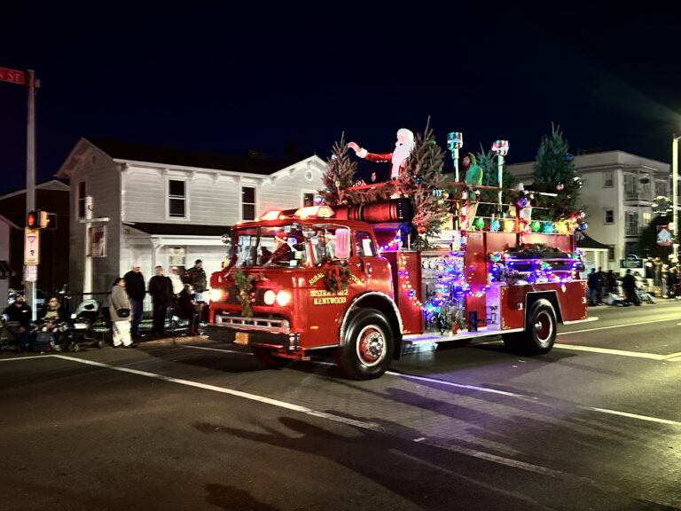 Christmas Parade2